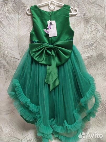 Нарядное платье для девочки