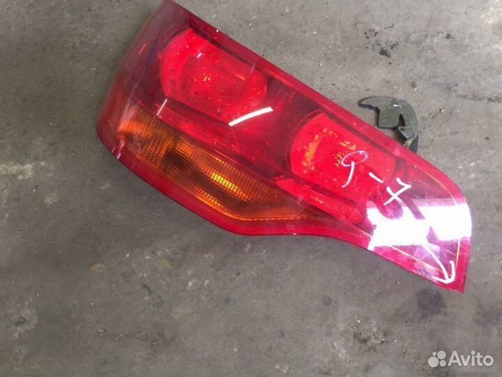 Стоп-сигнал Audi Q7