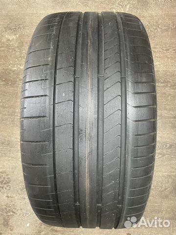 Pirelli P Zero PZ4 315/35 R21