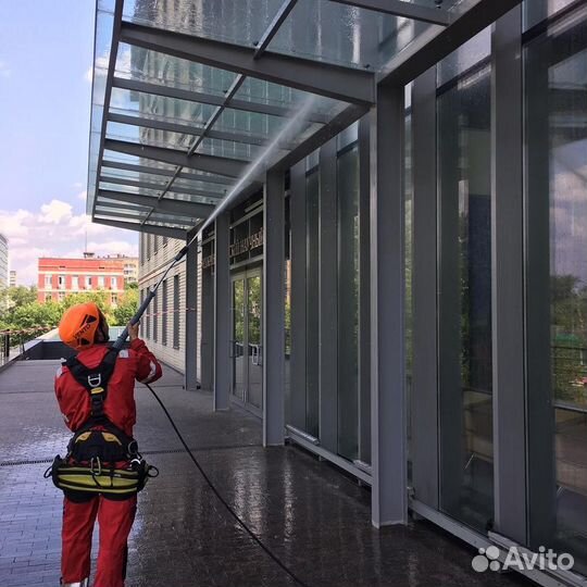 Промышленный альпинизм мойка, подъем груза