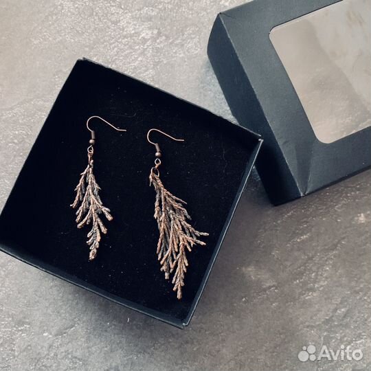 Серьги Туя ручной работы