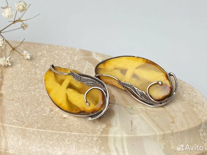 Серьги с янтарём из серебра. Авторская работа