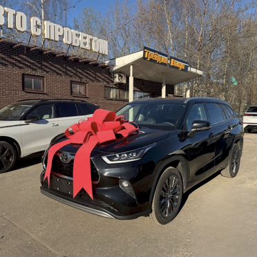 Toyota Highlander 2025, 2.0 15 км