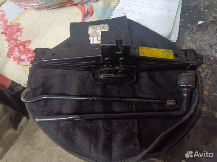 Набор запасной домкрат на ford