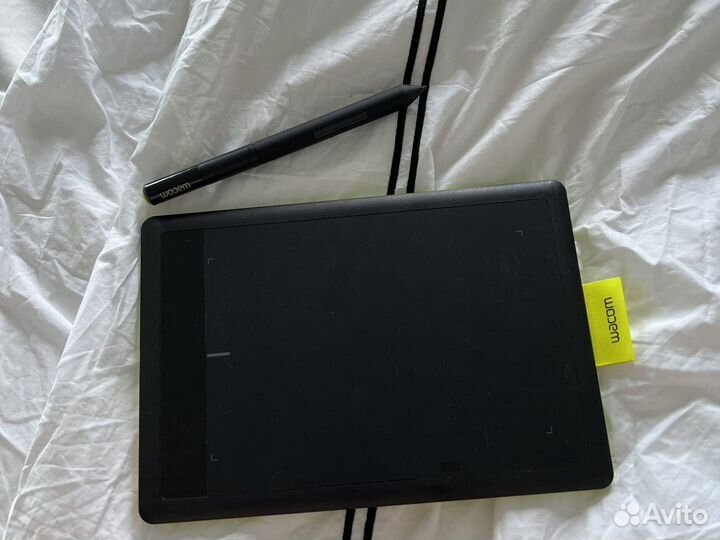 One by wacom ctl 471