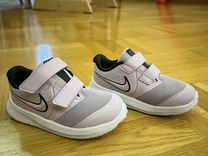 Продаются детские кроссовки Nike star runner