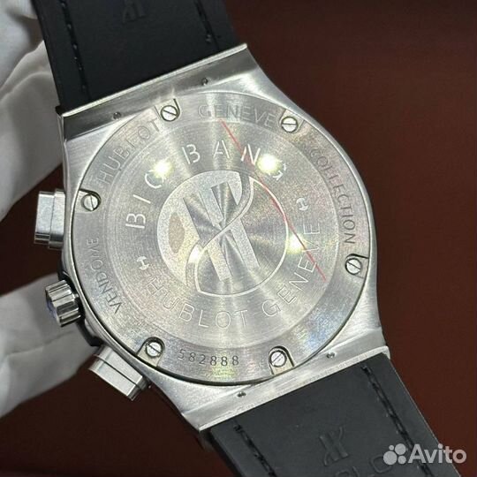 Часы hublot