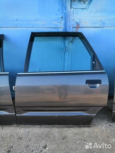 Двери задние пассажирские Audi 100 C3