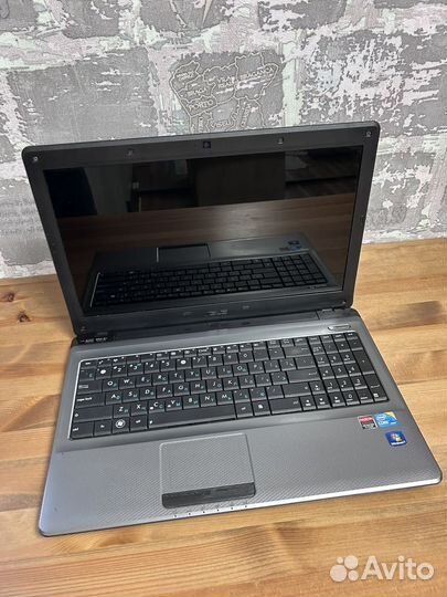 Asus для работы учебы i3 4 потока