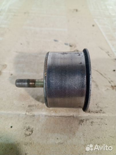 Ролик-натяжитель ремня грм Hyundai Santa Fe