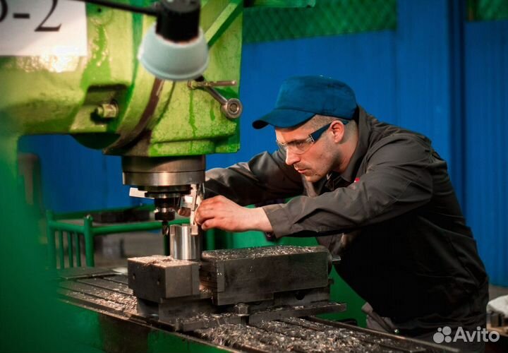 Сверловщик на завод. Вахта