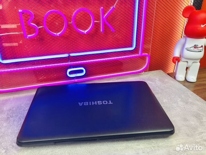 Toshiba Satellite C850D/ E1-1200/ram 4gb/ssd