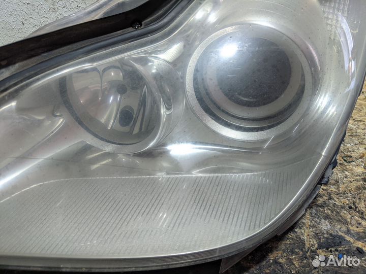 Фара передняя левая Mercedes-Benz CLS C219