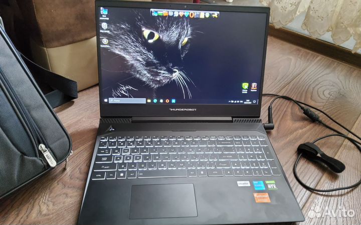 Игровой ноутбук Thunderobot 911 Air Wave D