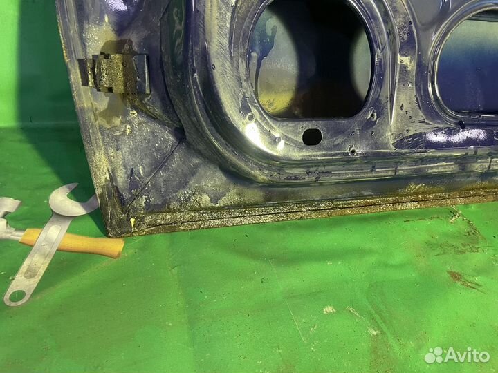 Передняя правая дверь Opel Corsa C