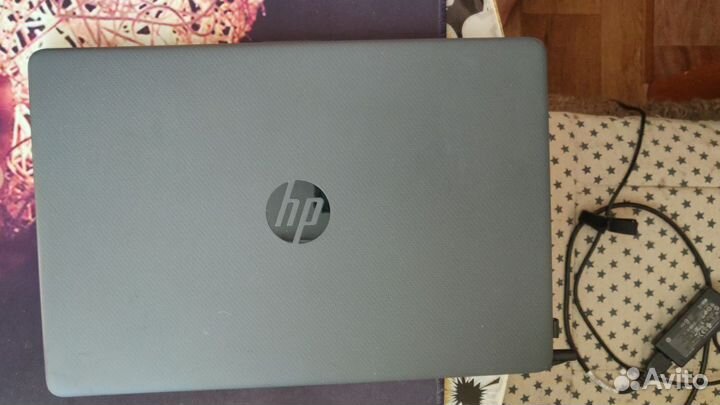 HP laptor 15 es1148 ur