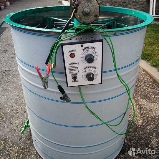 Медогонка 4 рамочная электрическая