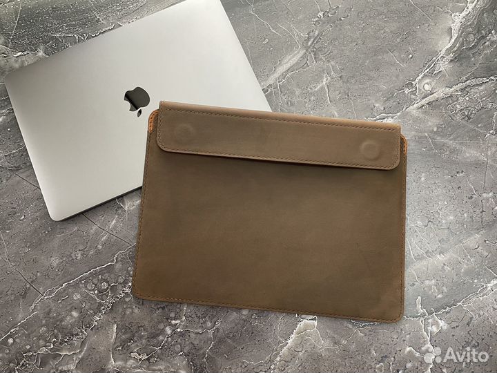 Чехол для MacBook из натуральной кожи на магнитах