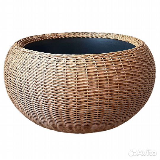 Кашпо из ротанга