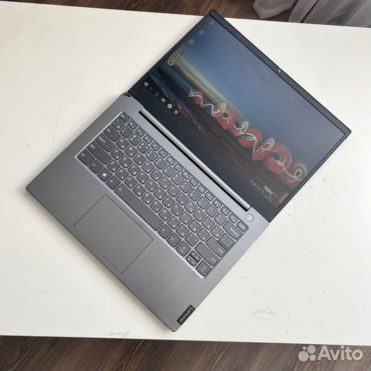 Топовый Lenovo i5-10 поколение 2021