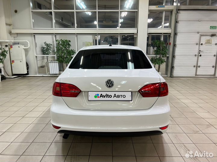 Volkswagen Jetta 1.6 AT, 2014, 171 000 км