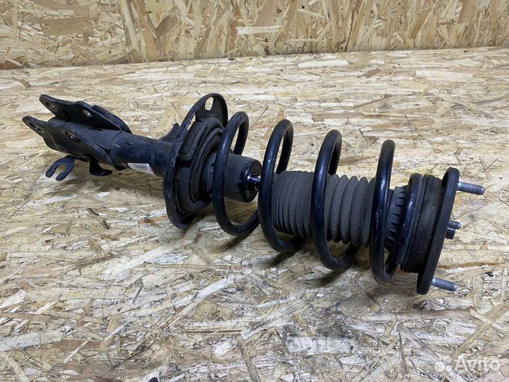 Амортизатор передний правый Mazda 6 GJ 2015