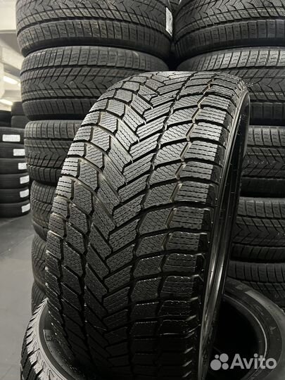 Michelin X-Ice Snow SUV 295/45 R20 113H