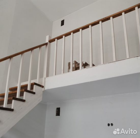 Деревянная лестница