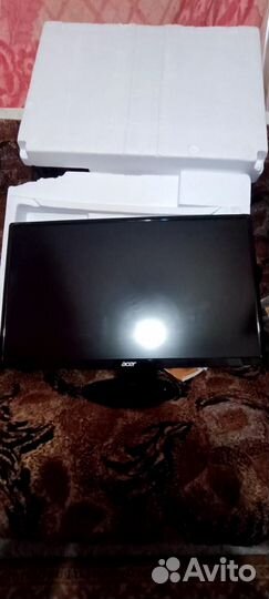 Монитор Acer 27