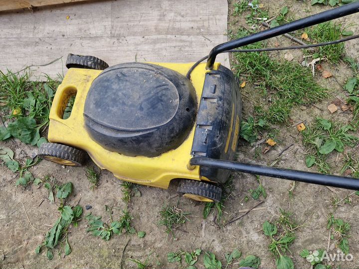 Газонокосилка электрическая на запчасти