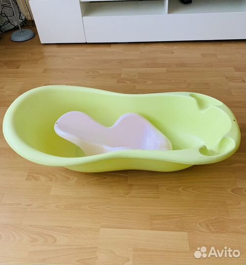 Ванночка для купания с горкой