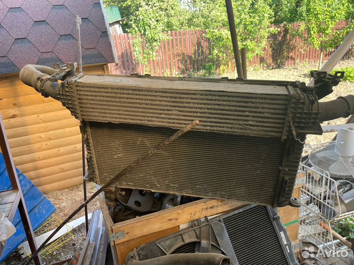 В сборе радиатор Audi Q5 8R8K0 145 805g L3122003