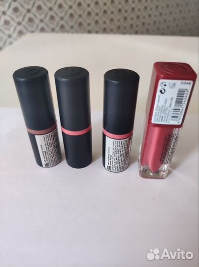 Помады пакетом