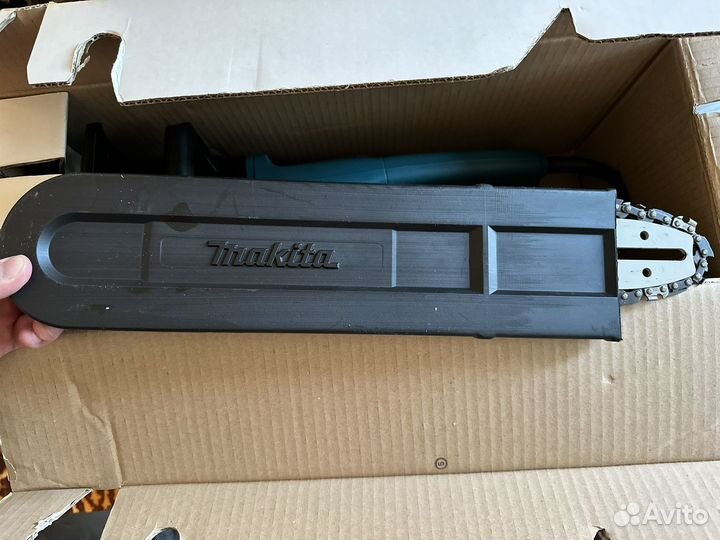 Пила Makita UC4003A электрическая новая Германия