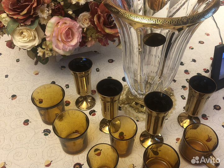 Посуда для сервировки стола