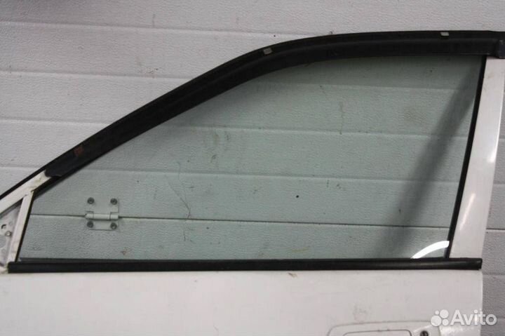 Стекло двери передней левой Mitsubishi Lancer 8