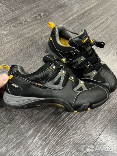 Кроссовки ecco 40