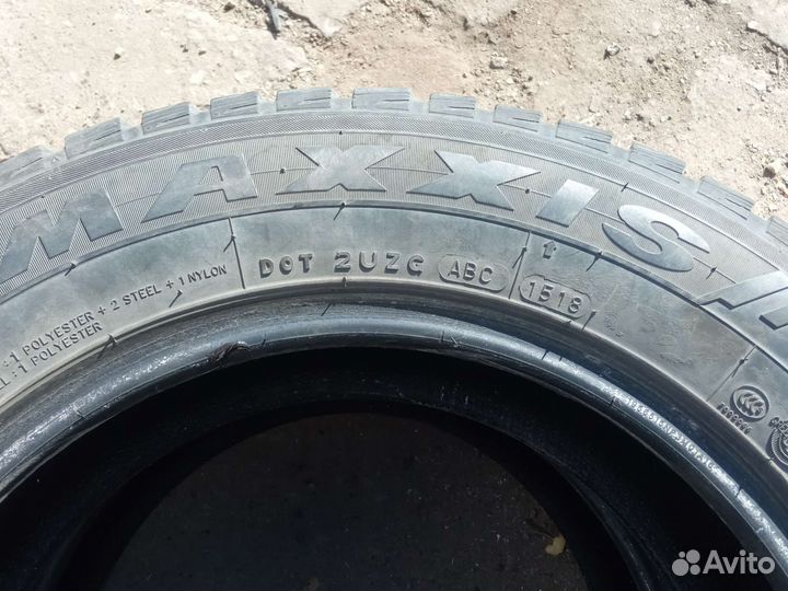 Maxxis ArcticTrekker NP3 195/65 R15