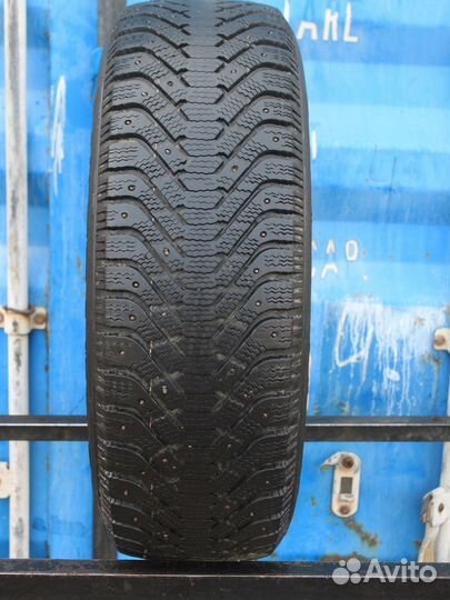 Goodyear UltraGrip 500 235/65 R17