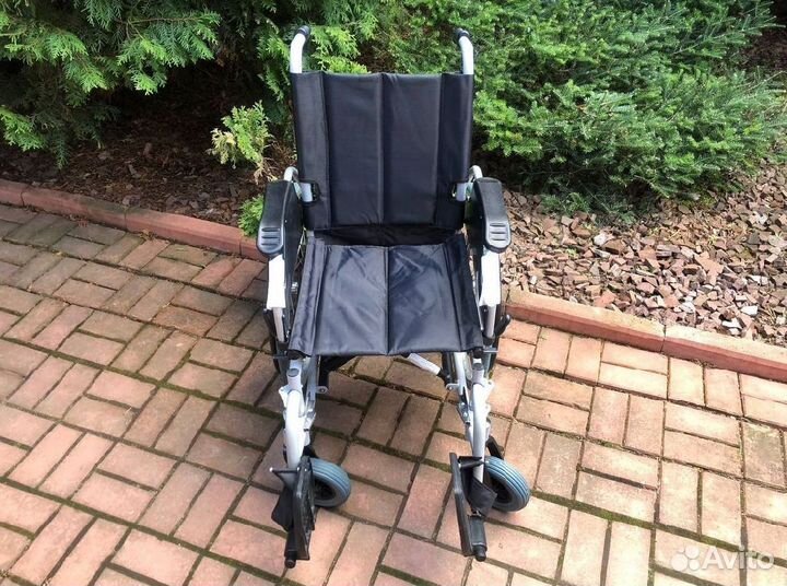 Кресло коляска складная
