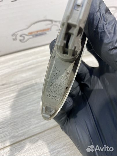 Повторитель поворота в крыло Toyota, Lexus