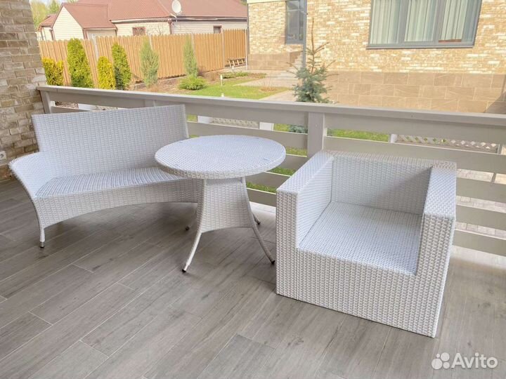 Садовая мебель из ротанга