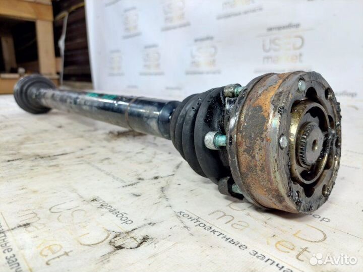 Привод передний правый Volkswagen Golf 4 1.6 AKL