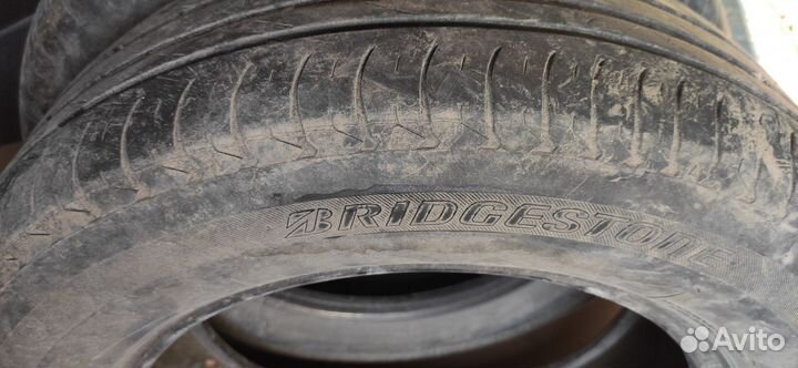 Bridgestone Turanza T001 205/65 R16