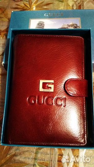 Новое кожаное портмоне Gucci