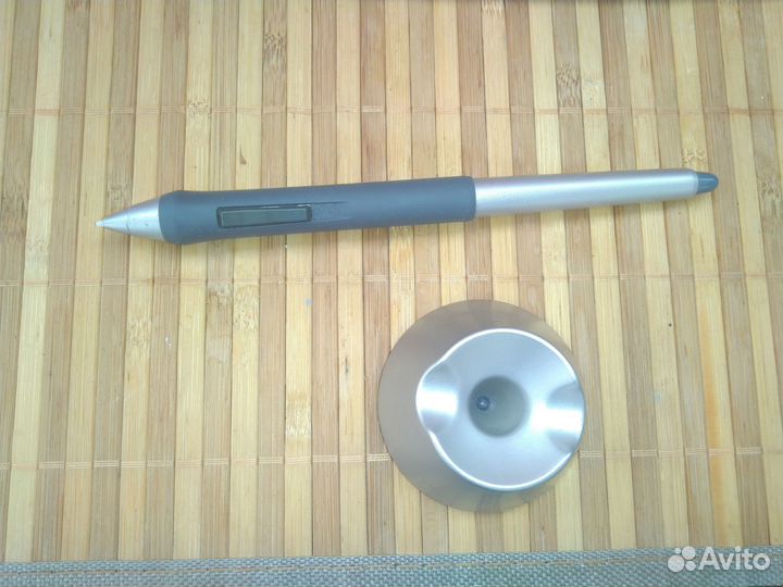 Графический планшет wacom intuos3 PEN tablet PTZ-4
