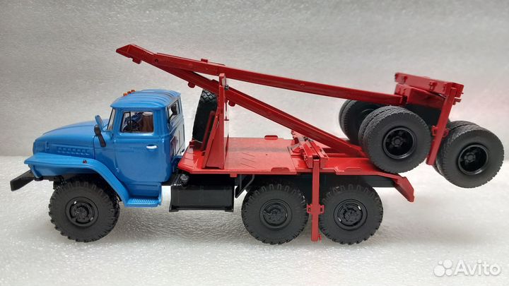 1:43 урал-43204 лесовоз