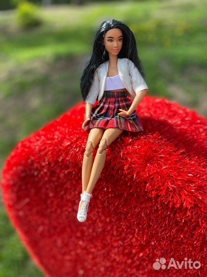 Кукла Barbie (Барби )гибрид Fashionistas 199