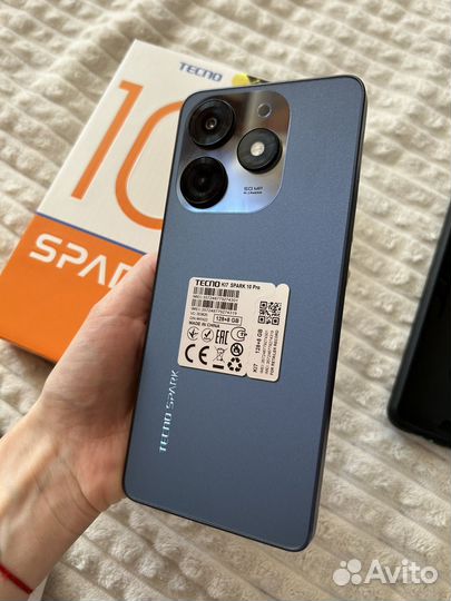 TECNO Spark 10 Pro, 8/128 ГБ