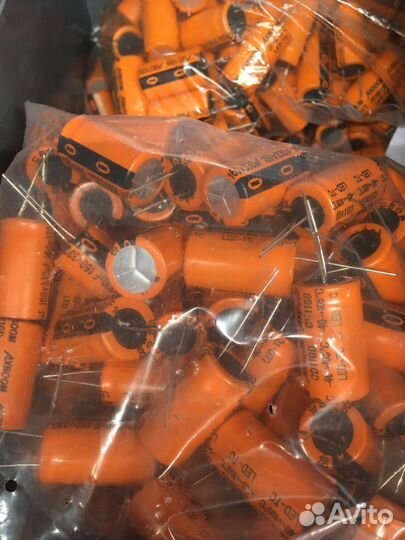 Конденсаторы электролитические / полимерные / SMD